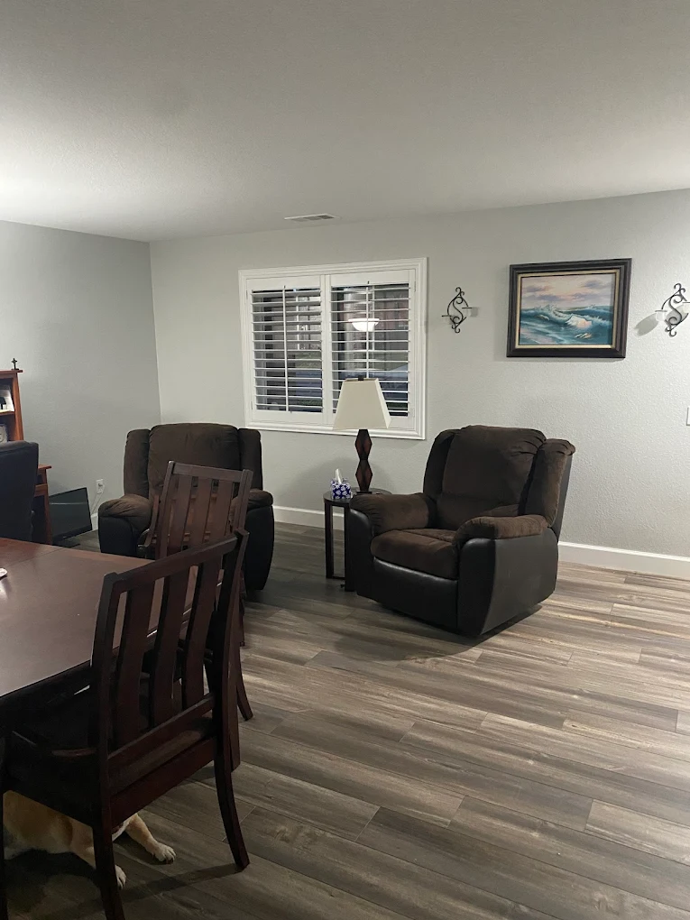 Small window shutters